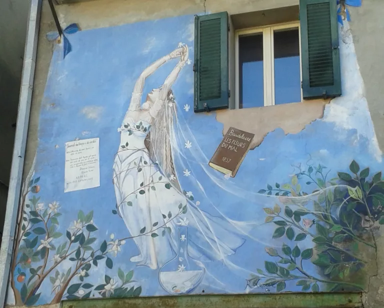 Murales in einem kleinen Ort in Italien