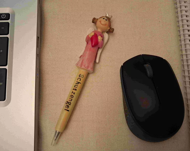 Schutzengelstift mit Maus und Tastatur